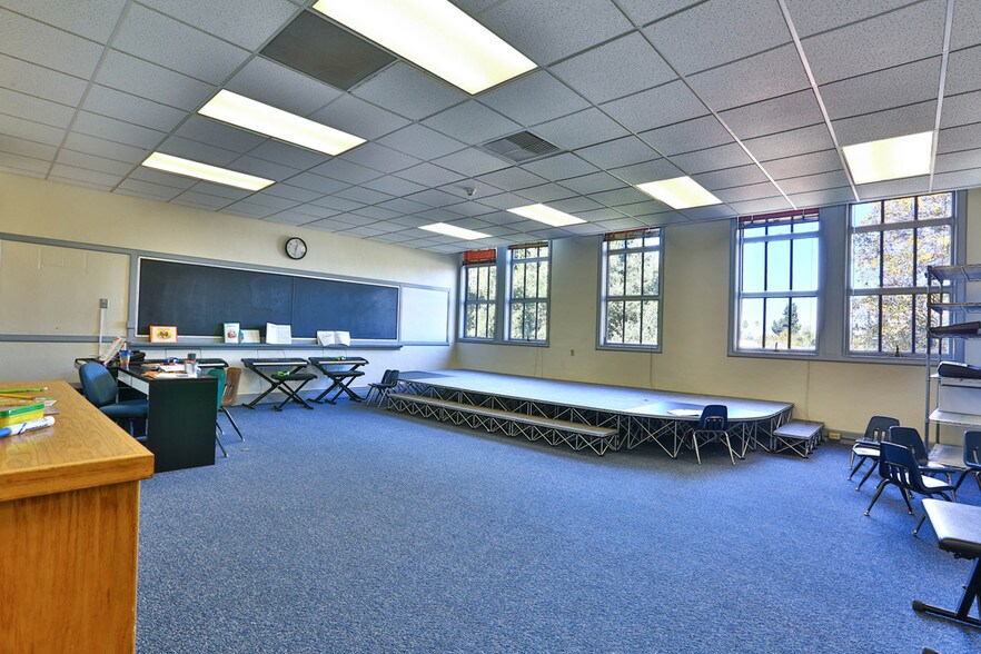 More Photos Of 1 W Campbell Ave, Campbell Office For Lease