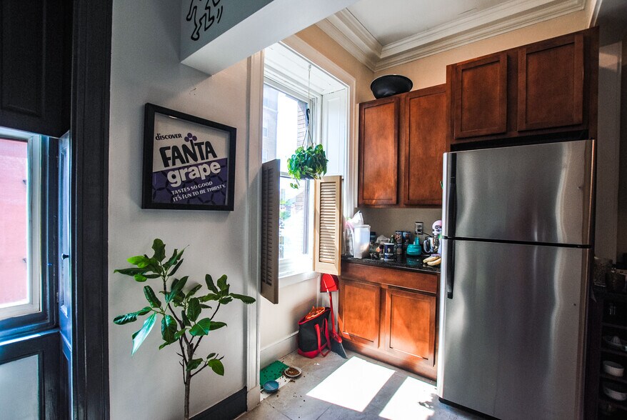 More Photos Of 809 Cathedral St, Baltimore Apartments For Lease