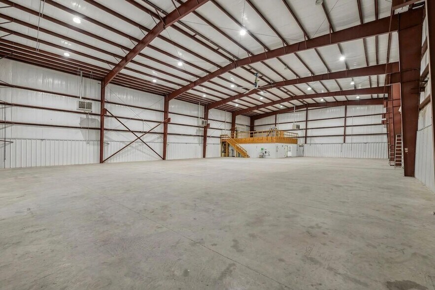 More Photos Of 1972 Red Oak Flats Rd, Dahlonega Warehouse For Sale