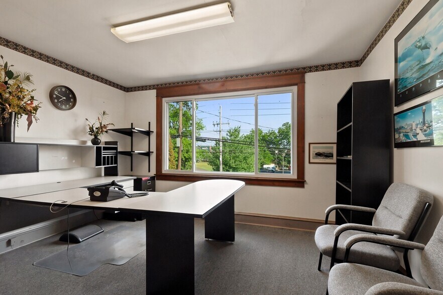 More Photos Of 5194 Hamilton Blvd, Allentown Freestanding For Sale