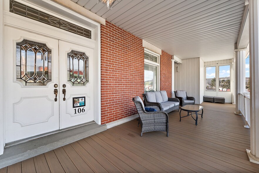 More Photos Of 106 Meyers Ave, Meyersdale Hospitality For Sale