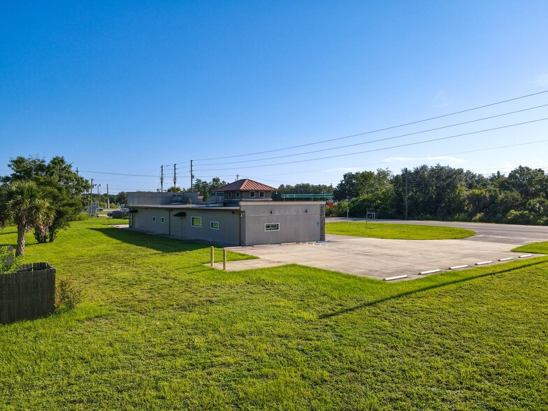 More Photos Of 4850 Holopaw Rd, Saint Cloud Office For Sale