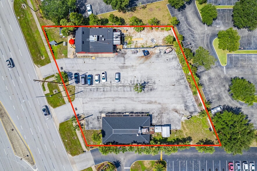 More Photos Of 1550-1560 State Road 436, Winter Park Restaurant For Lease