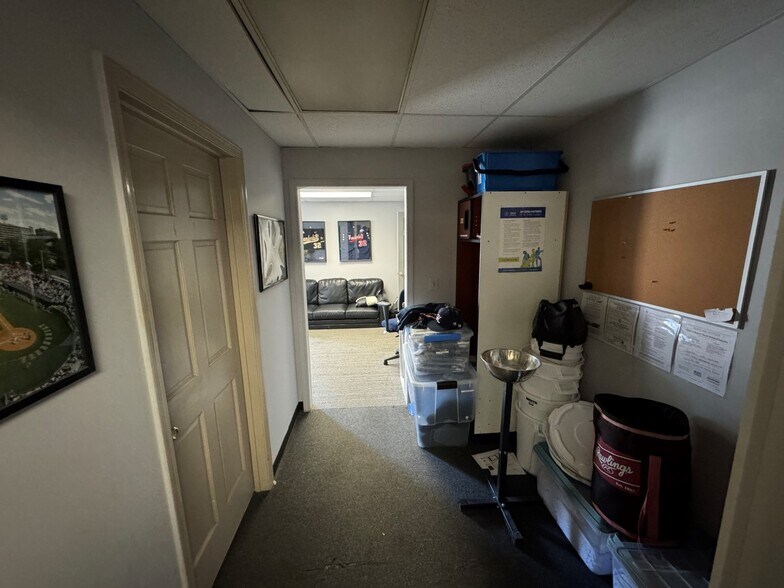 More Photos Of 336 Wilhagan Rd, Nashville Service For Lease