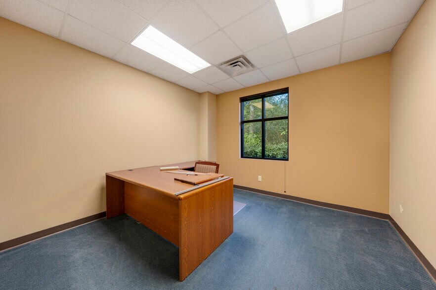 More Photos Of 2317 Mt Olive rd, Mount Olive Office For Sale