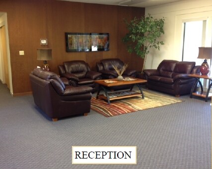 More Photos Of 390 W Standley St, Ukiah Office For Lease