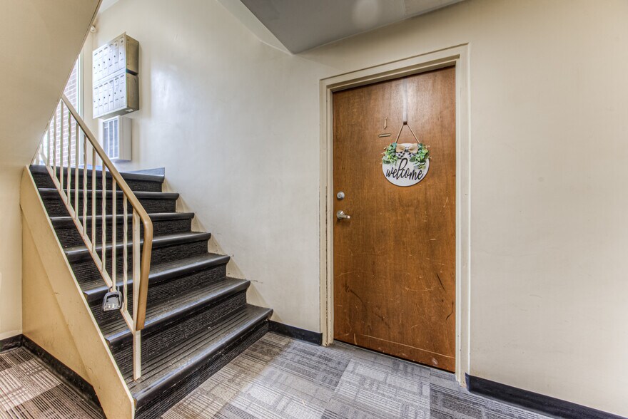 More Photos Of 15 Killdeer Rd, Elmira Apartments For Sale