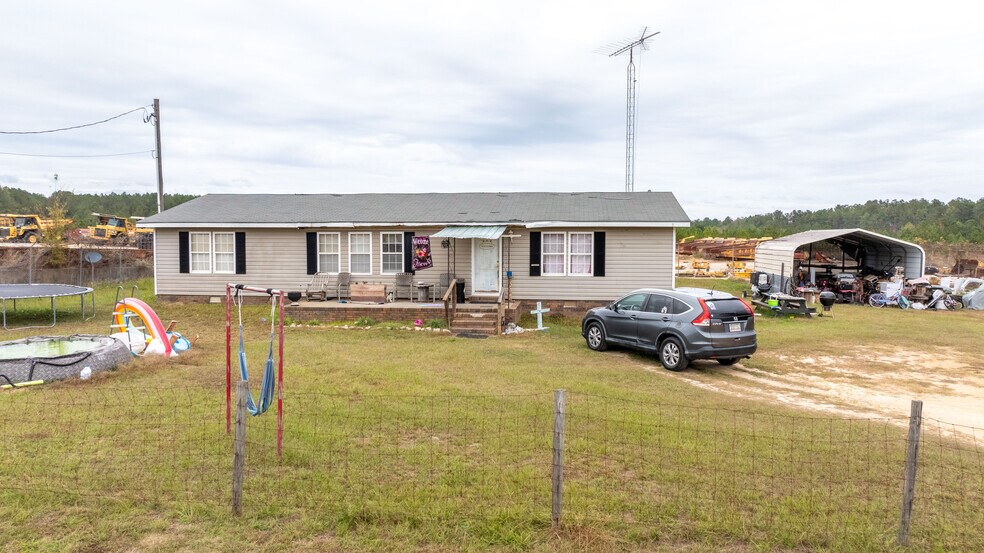 More Photos Of 11708 GA Highway 24 W, Sandersville Warehouse For Sale