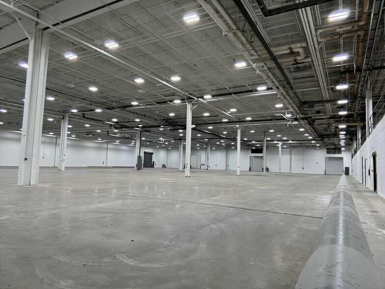 Primary Photo Of 668 Gravel Pike, East Greenville Manufacturing For Lease