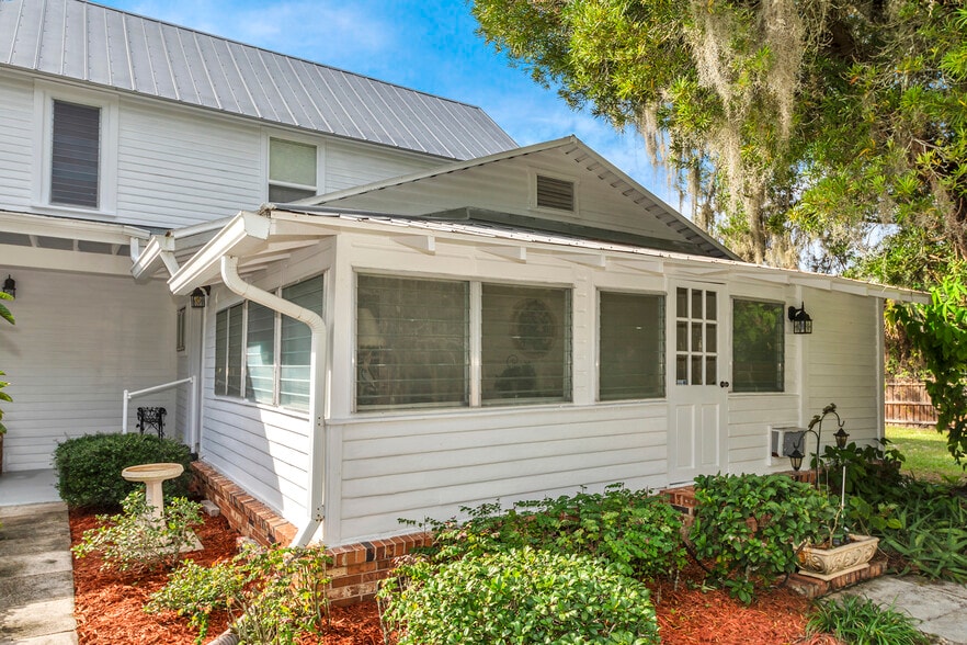 More Photos Of 2575 US Highway 1, Mims Land For Sale