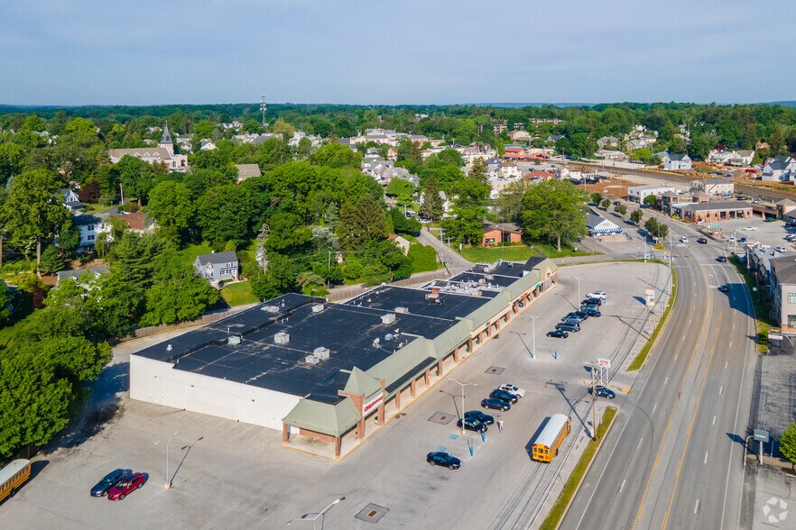More Photos Of Lancaster Ave @ Midland Ave, Berwyn Unknown For Lease