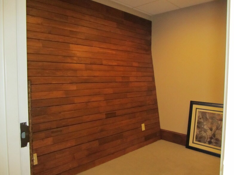 More Photos Of 1934 N Druid Hills Rd NE, Atlanta Office For Sale