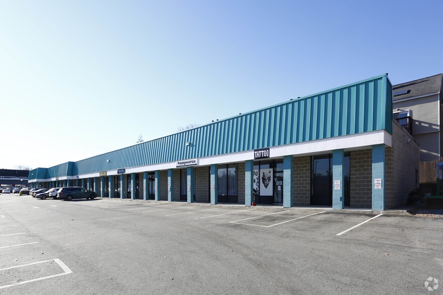 More Photos Of 1519-1527 Middlesex St, Lowell Storefront For Lease