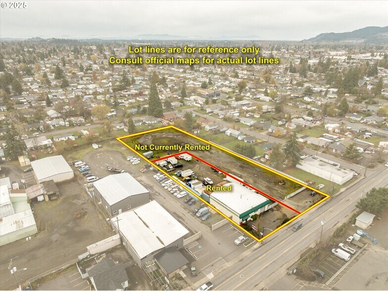 More Photos Of 364 28th St, Springfield Freestanding For Sale