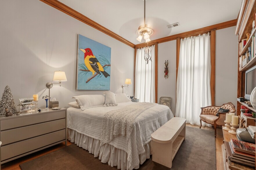 More Photos Of , Las Vegas Unknown For Sale
