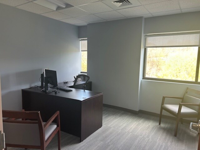 More Photos Of 25 Braintree Hill Office Park, Braintree Office For Lease