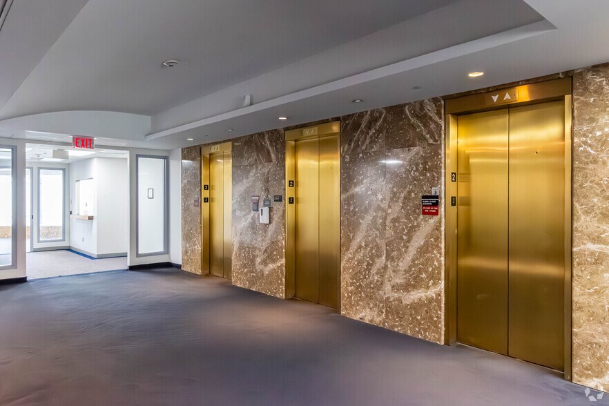 More Photos Of 399 Campus Dr, Somerset Office For Lease