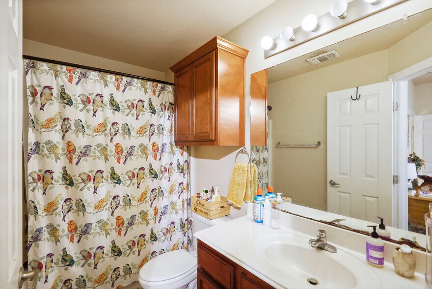 More Photos Of 1198 Jones Butler Rd, College Station Apartments For Sale
