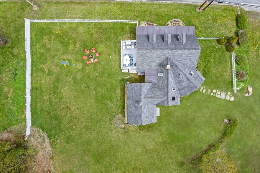 More Photos Of 193 Route 9 W, Wilmington Specialty For Sale