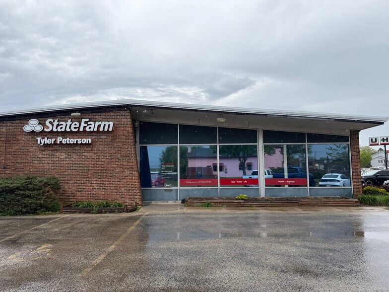 More Photos Of 801 Atlas Ave, Madison General Retail For Lease