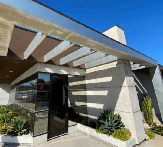 More Photos Of 2365 Pacific Coast Hwy, Lomita Freestanding For Sale