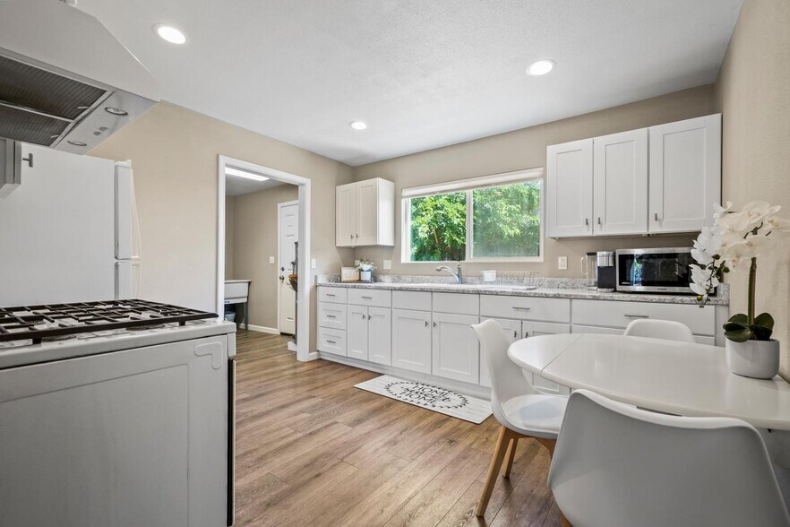 More Photos Of 13240 US-101, Hopland Land For Sale