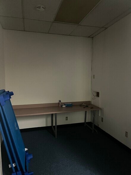 More Photos Of 5909 Camden St, Oakland Daycare Center For Sale