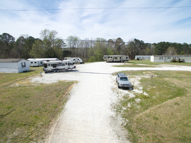 More Photos Of 190 Nobles Rd, Paris Specialty For Sale
