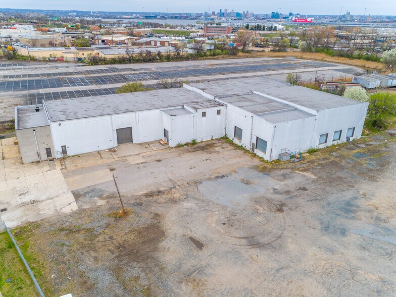 More Photos Of 1340 Chesapeake Ave, Curtis Bay Warehouse For Lease