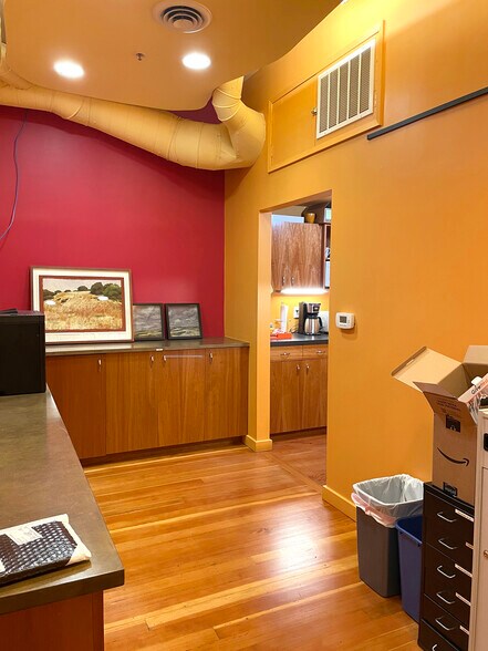 More Photos Of 1820 Solano Ave, Berkeley Storefront Retail Office For Lease