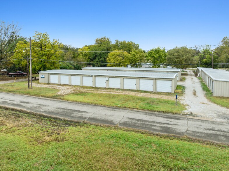 More Photos Of , Holdenville Specialty For Sale