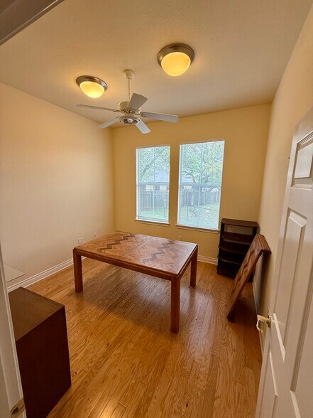 More Photos Of 201 S Lakeline Blvd, Cedar Park Medical For Sale