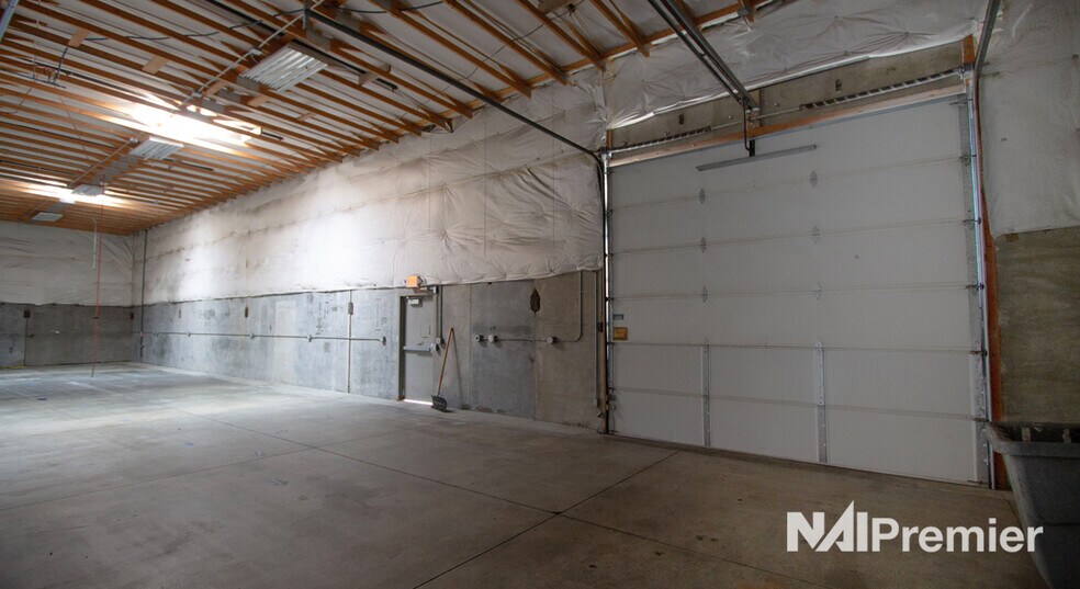 More Photos Of 649 W 9400 S, Sandy Warehouse For Sale