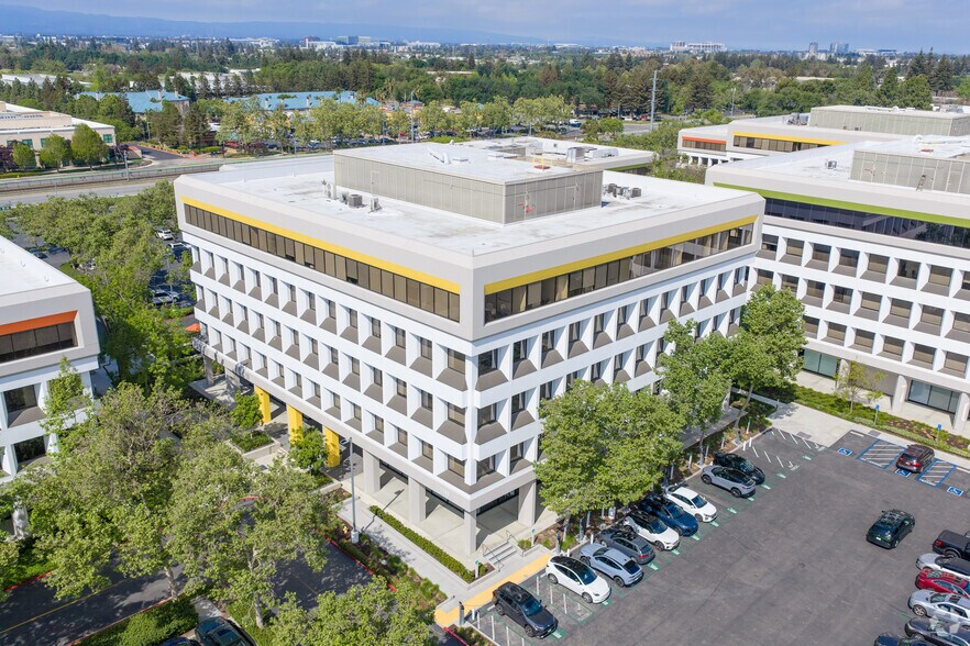 More Photos Of 2550 N 1st St, San Jose Office For Lease