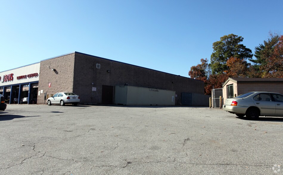 More Photos Of 1804 University Blvd E, Hyattsville Auto Repair For Lease