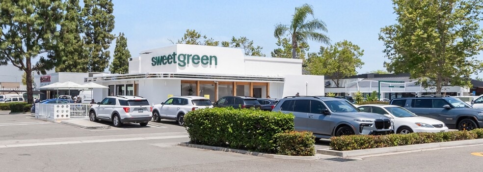 More Photos Of 270 Bristol St, Costa Mesa Unknown For Lease