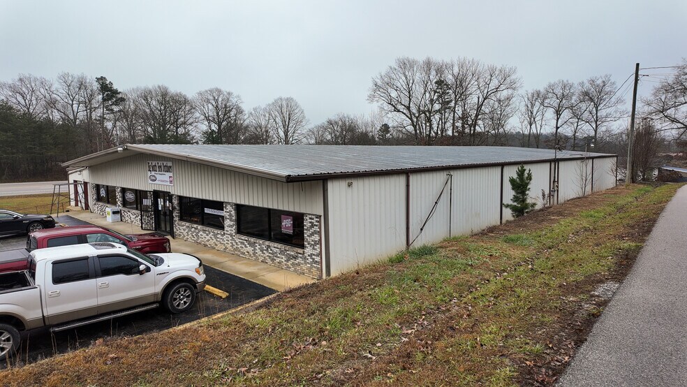 More Photos Of 45 Job Corp Rd, Pine Knot Flex For Sale