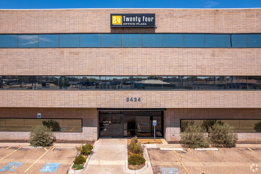More Photos Of 2424 50th St, Lubbock Medical For Sale