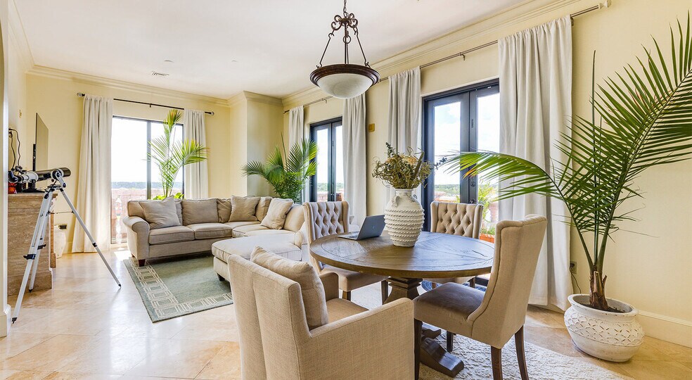 More Photos Of 2121 S Hiawassee Rd, Orlando Apartments For Lease