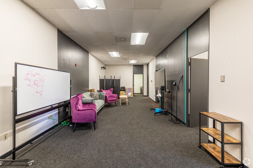 More Photos Of 101 Water St, Norwich Office For Sale
