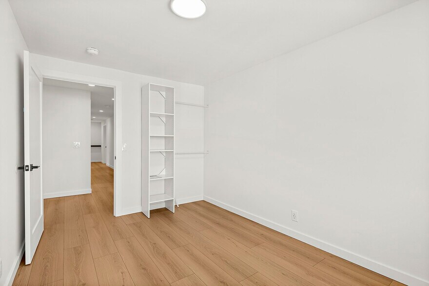 More Photos Of 1415 2nd St SE, Puyallup Assisted Living For Sale