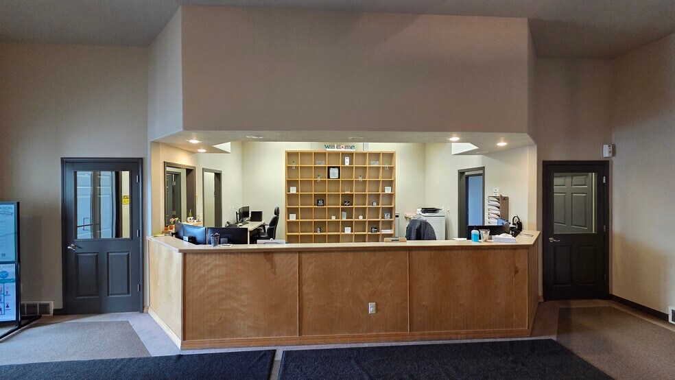 More Photos Of 3456 E 17th St, Ammon Medical For Lease