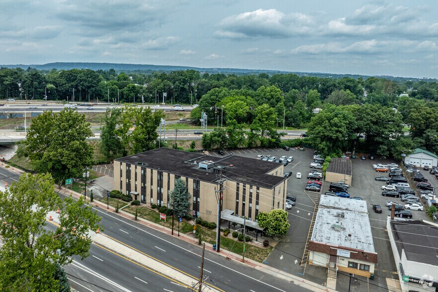Primary Photo Of 1767 Morris Ave, Union Township Medical For Lease