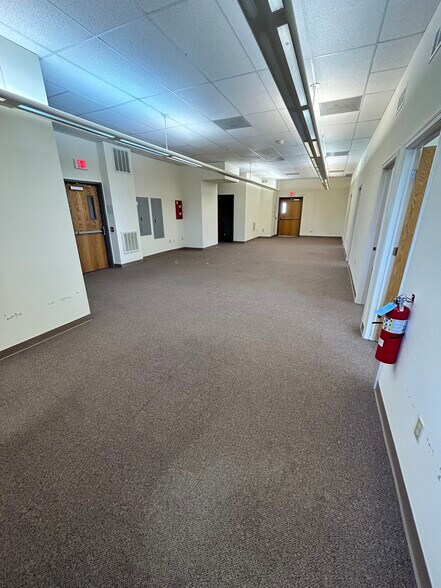 More Photos Of 1104 Van Buren Rd, Easton Medical For Lease