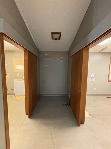 More Photos Of 6481 Nicholas Dr, Columbus Medical For Lease