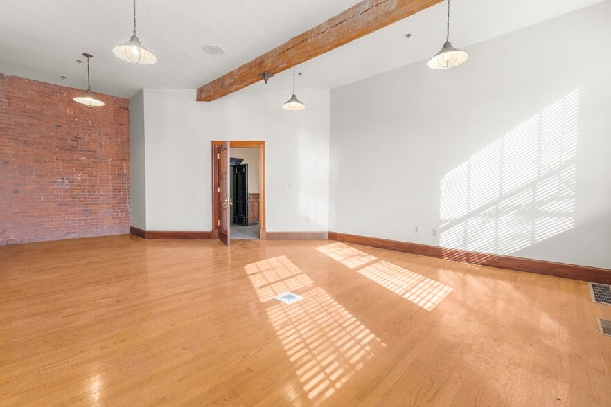 More Photos Of 495 Blake St, New Haven Office For Lease