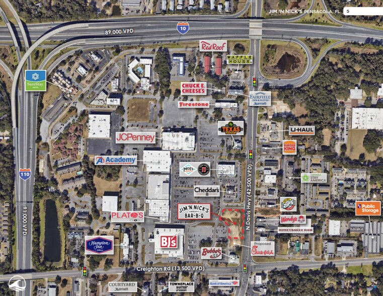 More Photos Of 7011 N Davis Hwy, Pensacola Restaurant For Sale