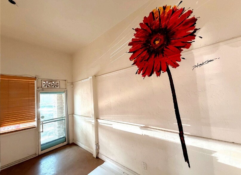 More Photos Of 1409 Marcelina Ave, Torrance General Retail For Lease