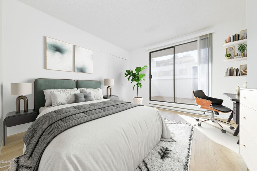 More Photos Of 2231-2245 Granville St, Vancouver Freestanding For Sale
