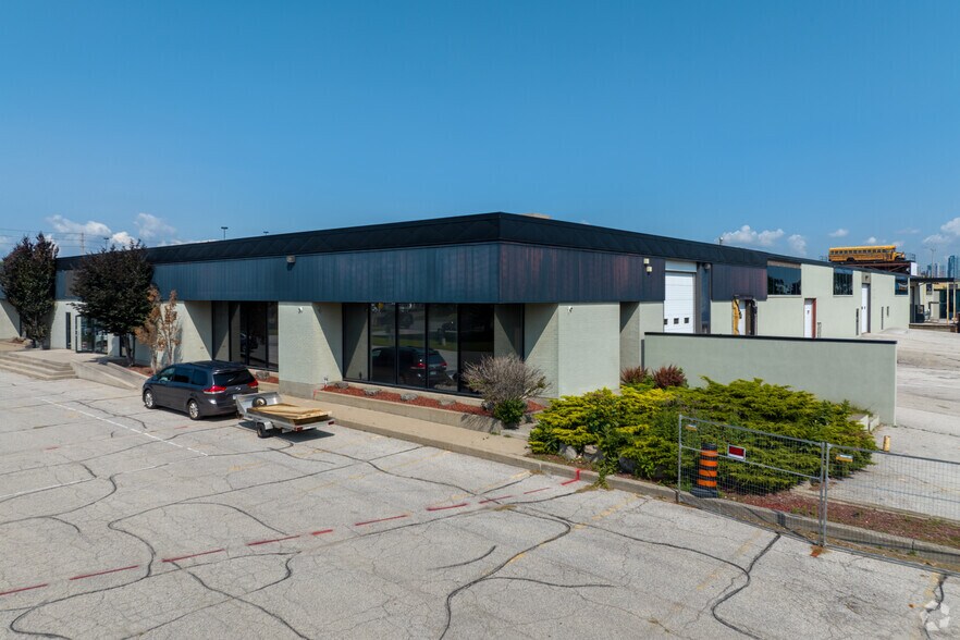 Primary Photo Of 360 Evans Ave, Toronto Unknown For Lease
